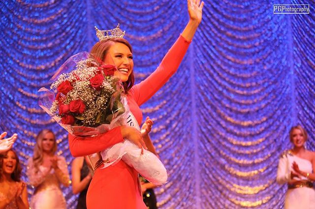 Miss New York 2017 signing on! I am looking forward to an amazing year 😊 #MissNewYork #MNYO #MAO #RoadtoMissAmerica
