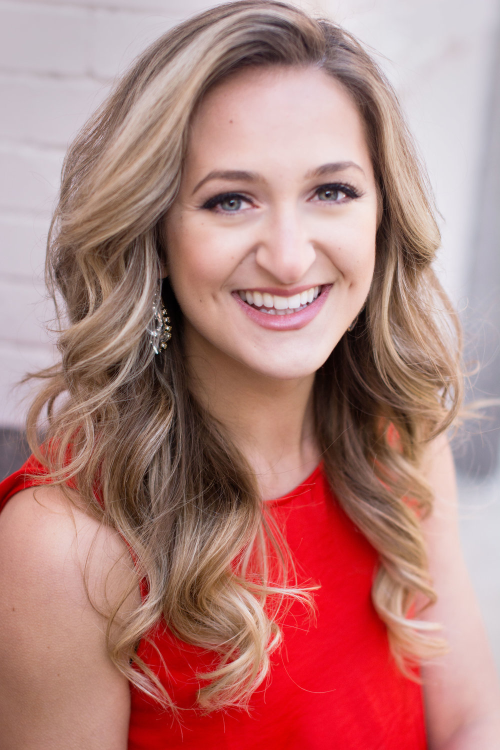    BAYLEE SIMPSON    Bluebird   Talent:&nbsp;  Ballet en Pointe    Platform:&nbsp;  Arts Education: Graduating to New Heights   