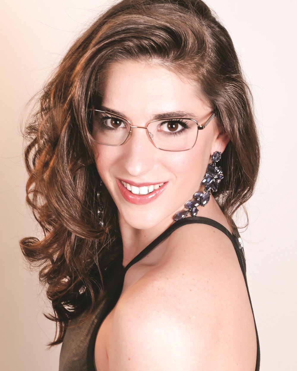   NINA ZESKY   Buffalo   Talent: &nbsp;Gymnastics   Platform:  You be the Hero: Protecting Children Through Safety Education  